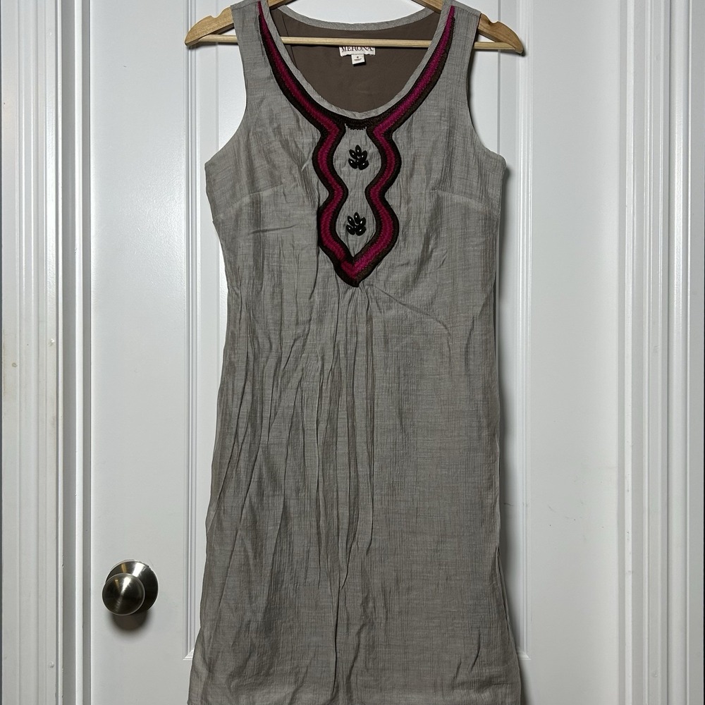 Merona‎ Taupe Embroidered Magenta Beaded Neckline Shift Dress Boho Chic Style